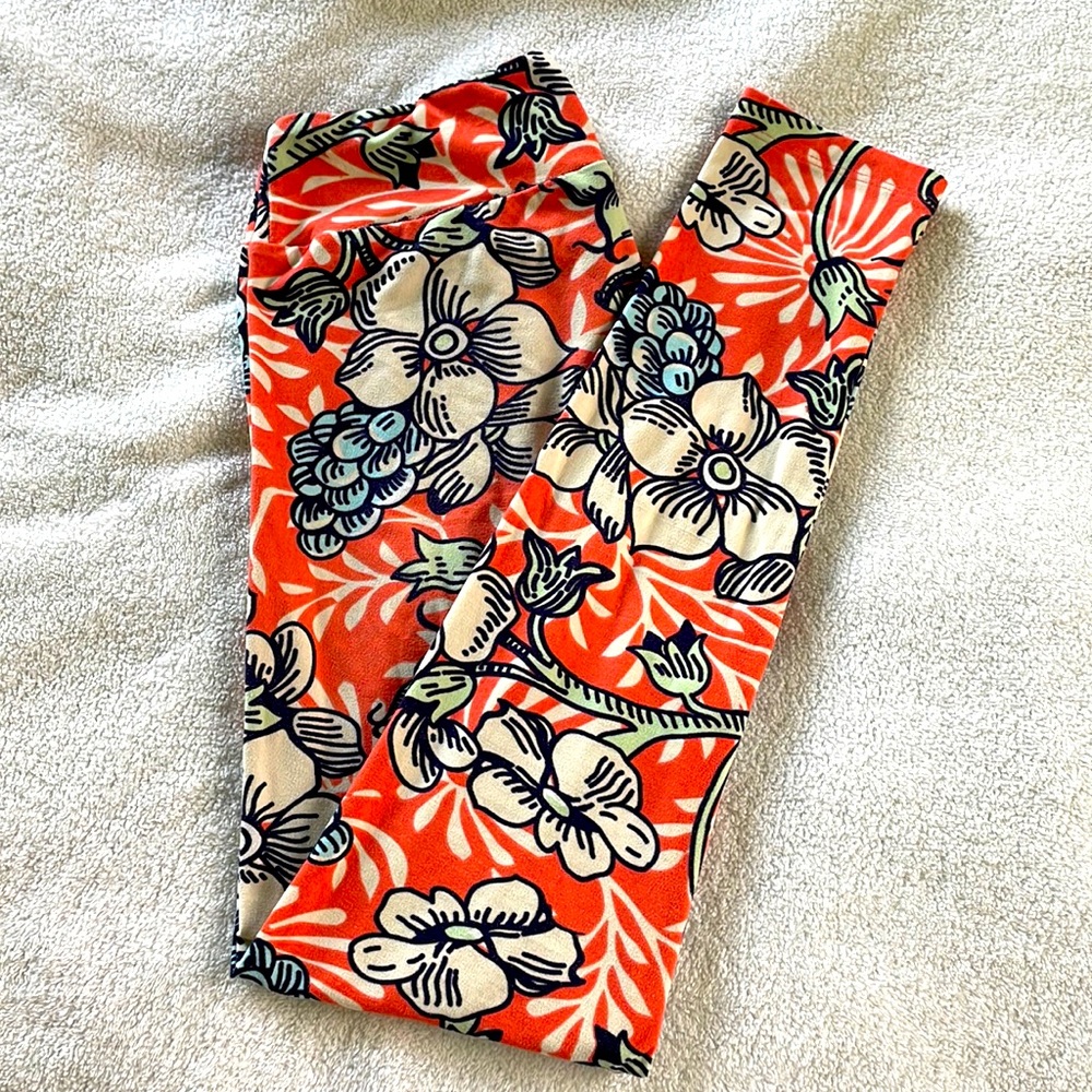 LuLaRoe buttery soft leggings